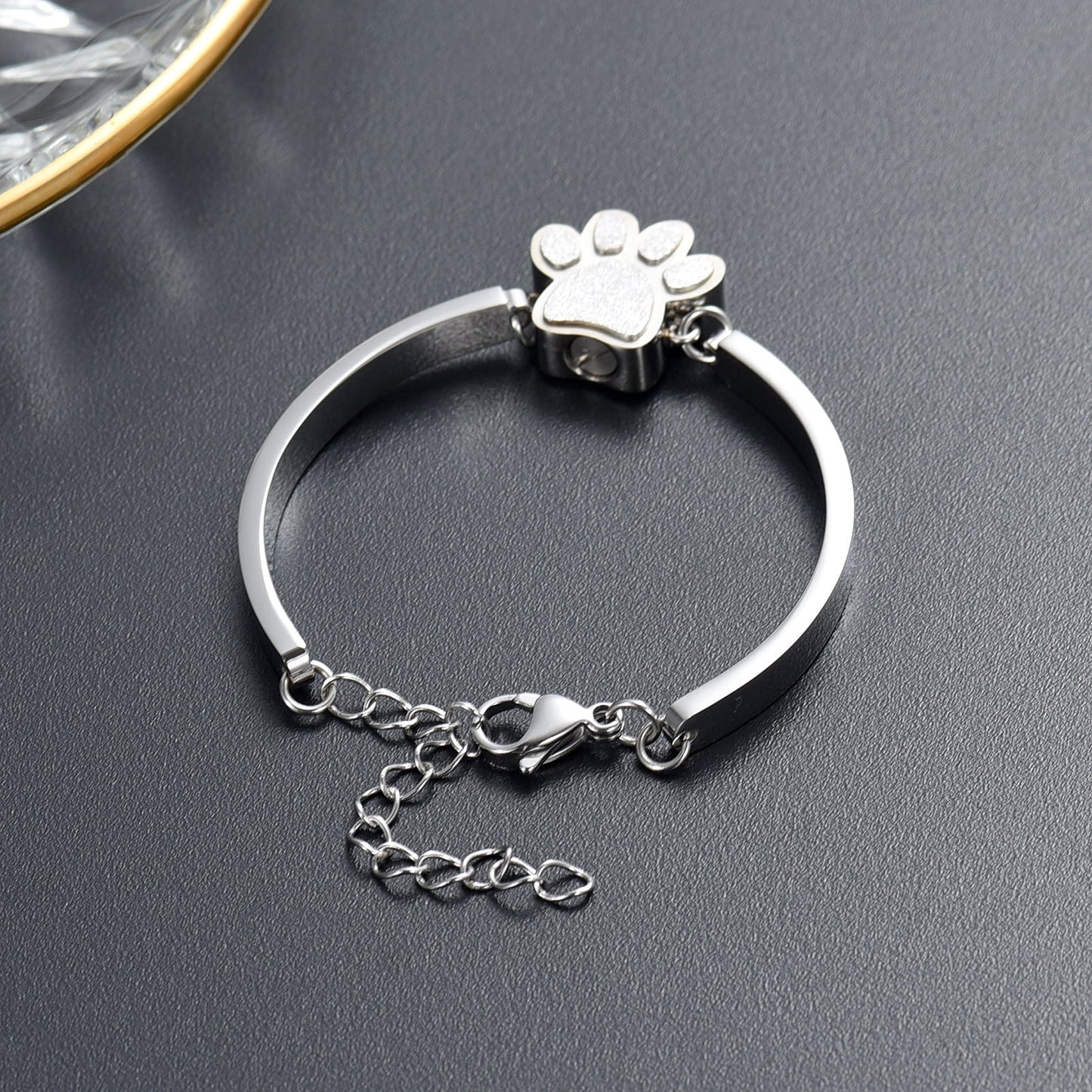 Pet Cremation Jewelry for Ashes for Dog/Cat Ashes Keepsake Urn Bracelet for Women Men Stainless Steel Remembrance Memorial Gift for Loss of Loved Furry Friend with Fill Kit and Gift Box